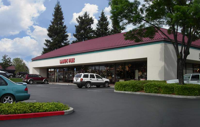 Explore the vast range of lighting solutions and expert services at Lamps Plus Fair Oaks.